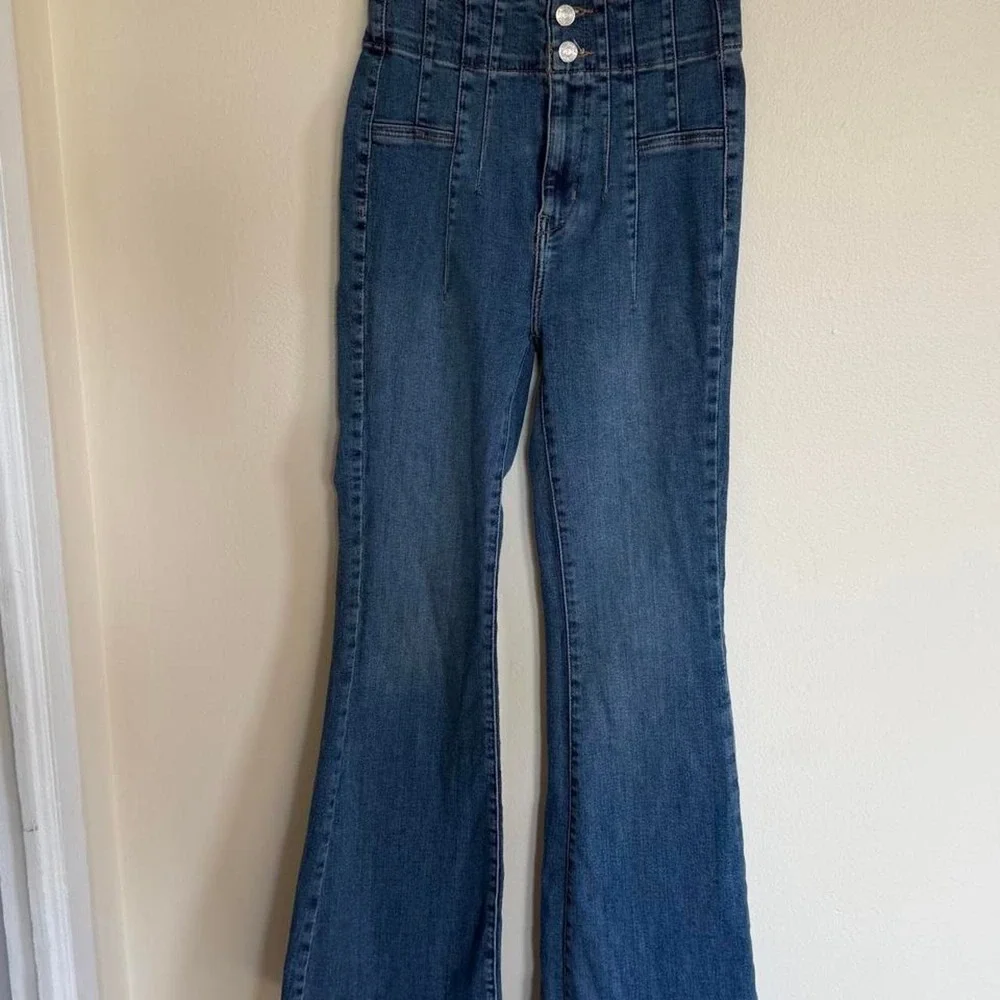 We the Free Jayde flare jeans high waisted denim retro western pleated size 26